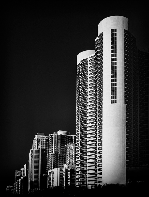 Miami V