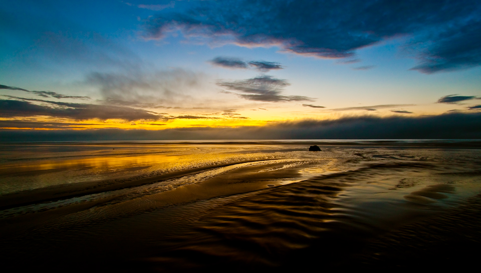 Gold sky