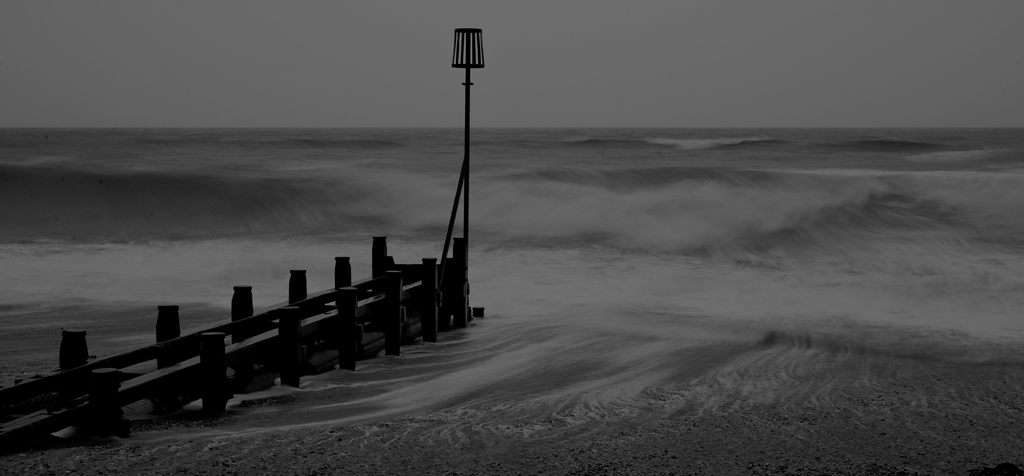 W prasie czyta�em, �e to huragan...