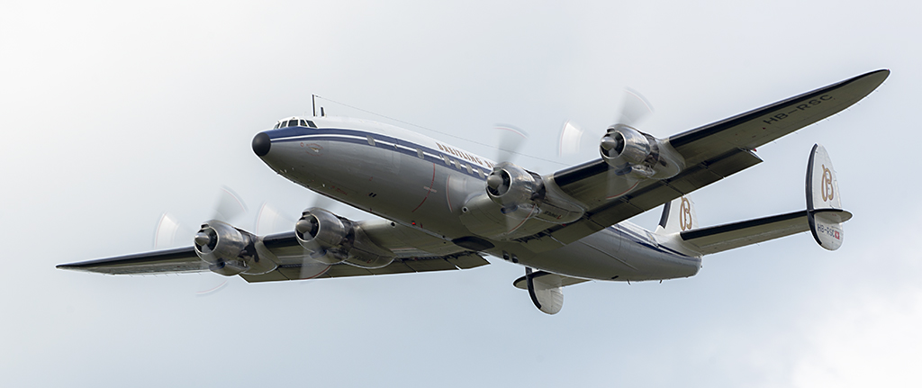 Super Constellation